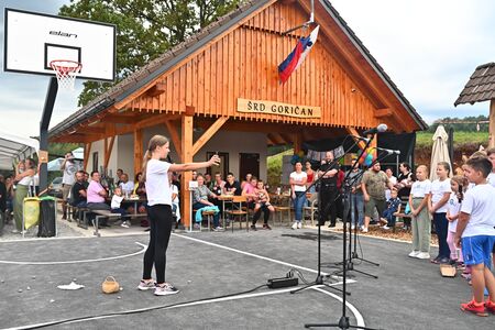Otvoritev na Goriski vasi (13)